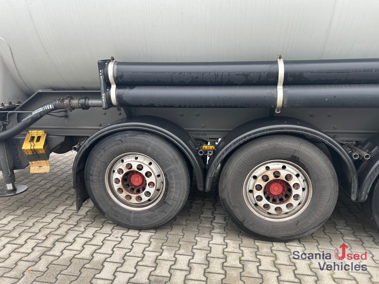 SCANIA R 500 A4x2NB Highline GHH Kompressor + Spitzer - Cabeza tractora: foto 3 SCANIA R 500 A4x2NB Highline GHH Kompressor + Spitzer - Cabeza tractora: foto 3