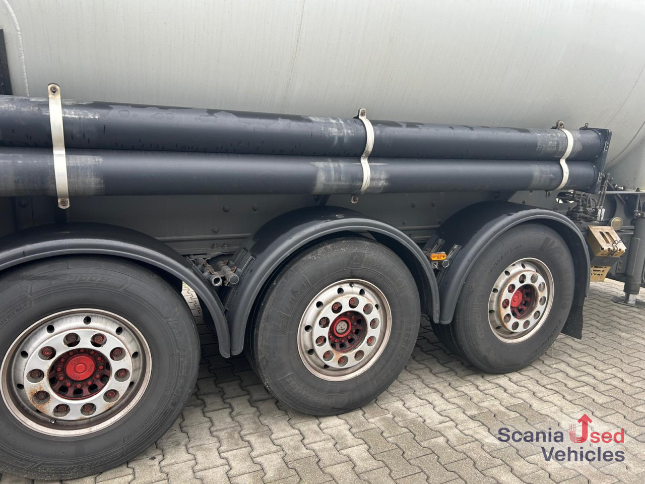 SCANIA R 500 A4x2NB Highline GHH Kompressor + Spitzer - Cabeza tractora: foto 2 SCANIA R 500 A4x2NB Highline GHH Kompressor + Spitzer - Cabeza tractora: foto 2