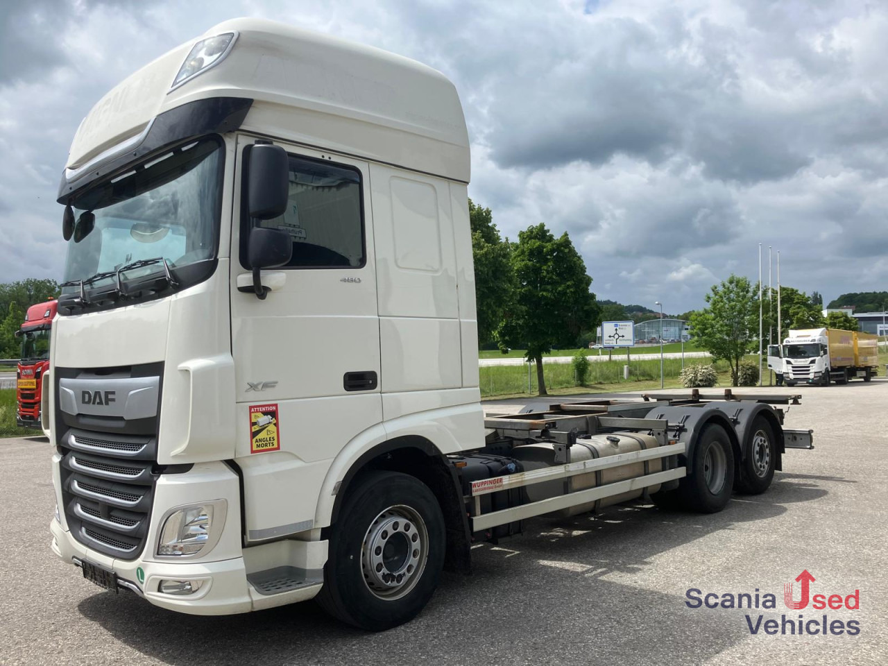 DAF XF 480 6x2 SSC Intarder ! - Camión portacontenedore/ Intercambiable: foto 1 DAF XF 480 6x2 SSC Intarder ! - Camión portacontenedore/ Intercambiable: foto 1