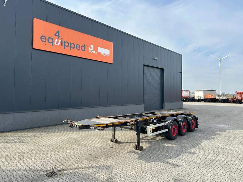 Burg 20FT ADR (EX/II, EX/III, FL, AT), Leergewicht : 3.690kg, SAF INTRADISC, 2x Liftachse, NL-Chassis, 75% Reifen, APK/ADR: 07-2025 - Semirremolque portacontenedore/ Intercambiable: foto 1 Burg 20FT ADR (EX/II, EX/III, FL, AT), Leergewicht : 3.690kg, SAF INTRADISC, 2x Liftachse, NL-Chassis, 75% Reifen, APK/ADR: 07-2025 - Semirremolque portacontenedore/ Intercambiable: foto 1
