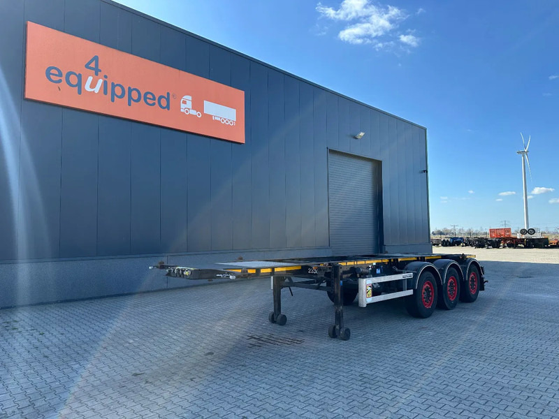 Burg 20FT ADR (EX/II, EX/III, FL, AT), Leergewicht: 3.690kg, SAF INTRADISC, 2x liftaxle, ALCOA, NL-Chassis, APK/ADR: 08-2025 - Semirremolque portacontenedore/ Intercambiable: foto 1 Burg 20FT ADR (EX/II, EX/III, FL, AT), Leergewicht: 3.690kg, SAF INTRADISC, 2x liftaxle, ALCOA, NL-Chassis, APK/ADR: 08-2025 - Semirremolque portacontenedore/ Intercambiable: foto 1