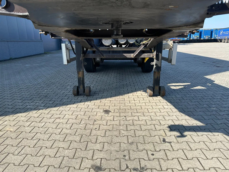 Semirremolque portacontenedore/ Intercambiable Burg 20FT ADR (EX/II, EX/III, FL, AT), empty weight: 3.690kg, SAF INTRADISC, 2x liftaxle, ALCOA, NL-Chassis: foto 11 Semirremolque portacontenedore/ Intercambiable Burg 20FT ADR (EX/II, EX/III, FL, AT), empty weight: 3.690kg, SAF INTRADISC, 2x liftaxle, ALCOA, NL-Chassis: foto 11