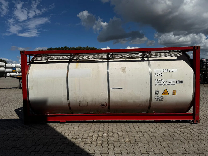 CIMC 20FT ISO, 25.050L / 1-COMP / 3 BAFFELS / T12 / 22K2 / 4 manholes / ADR valid until 11/2026 - Tanque de almacenamiento: foto 3 CIMC 20FT ISO, 25.050L / 1-COMP / 3 BAFFELS / T12 / 22K2 / 4 manholes / ADR valid until 11/2026 - Tanque de almacenamiento: foto 3