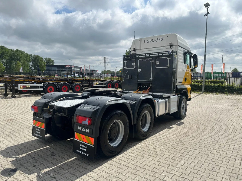 MAN TGX 33.540 6x4, 120T MTM, 284Tkm, EURO 6, INTARDER, TOP ZUSTAND, 2x vorhanden - Cabeza tractora: foto 4 MAN TGX 33.540 6x4, 120T MTM, 284Tkm, EURO 6, INTARDER, TOP ZUSTAND, 2x vorhanden - Cabeza tractora: foto 4
