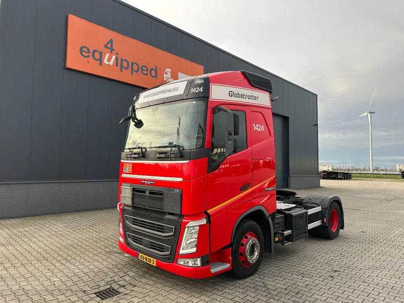 Volvo FH Globetrotter 4x2 ADR (EXII, EXIII, FL, AT) EURO-6 VEB 605.158km NL valid ADR/APK: 4/2026 - Cabeza tractora: foto 1 Volvo FH Globetrotter 4x2 ADR (EXII, EXIII, FL, AT) EURO-6 VEB 605.158km NL valid ADR/APK: 4/2026 - Cabeza tractora: foto 1