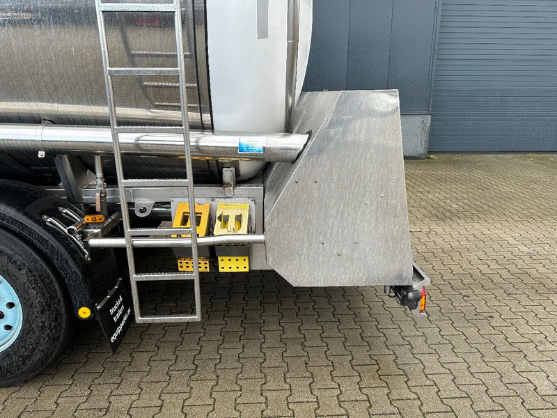 Leasing de Feldbinder LEBENSMITTEL / LEVENSMIDDELEN FOOD / 33.500L / 3-COMP / PUMPE / INOX / NL-trailer / APK: 07-2026 Feldbinder LEBENSMITTEL / LEVENSMIDDELEN FOOD / 33.500L / 3-COMP / PUMPE / INOX / NL-trailer / APK: 07-2026: foto 19