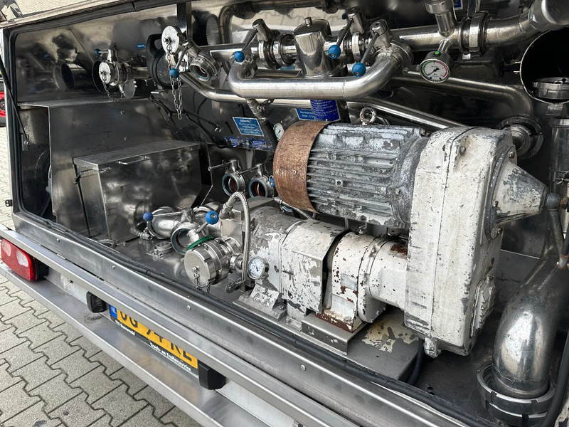 Feldbinder LEVENSMIDDELEN / FOOD / LEBENSMITTEL / 33.500L / 3-COMP / POMP / NL-trailer / APK: 09-2026, 10x beschikbaar - Semirremolque cisterna: foto 5 Feldbinder LEVENSMIDDELEN / FOOD / LEBENSMITTEL / 33.500L / 3-COMP / POMP / NL-trailer / APK: 09-2026, 10x beschikbaar - Semirremolque cisterna: foto 5