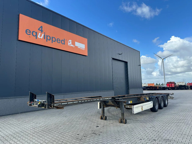 Krone 45FT HC, empty weight: 4.220kg, BPW + drumbrakes, NL-Chassis, APK: 25/11/2025, 2x available - Semirremolque portacontenedore/ Intercambiable: foto 1 Krone 45FT HC, empty weight: 4.220kg, BPW + drumbrakes, NL-Chassis, APK: 25/11/2025, 2x available - Semirremolque portacontenedore/ Intercambiable: foto 1