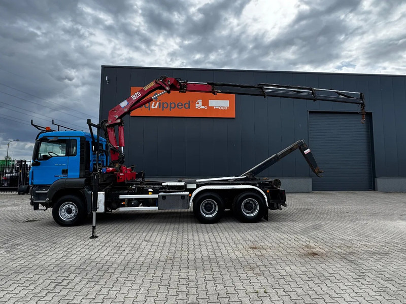 MAN TGS 33.440 6x4, EURO-4, HMF 1823 Crane + VDL HOOK, full spring, manual gearbox, MOT 03/2026 - Camión multibasculante, Camión grúa: foto 1 MAN TGS 33.440 6x4, EURO-4, HMF 1823 Crane + VDL HOOK, full spring, manual gearbox, MOT 03/2026 - Camión multibasculante, Camión grúa: foto 1
