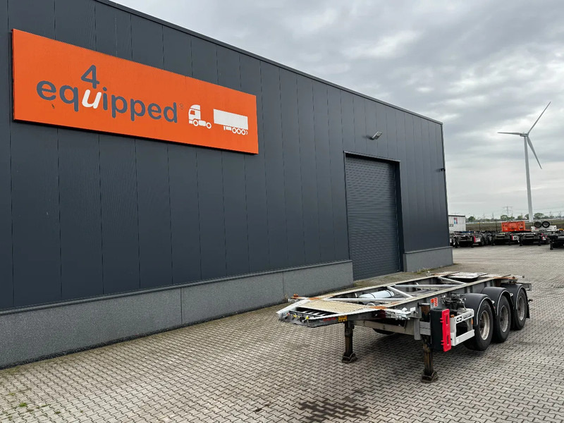 Van Hool 20FT / 20FT SWAP ADR (EX/II, EX/III, FL, OX, AT), BPW, disc brakes, liftaxle, galvanized, ALCOA, NL-Chassis, empty weight 3.300K - Semirremolque portacontenedore/ Intercambiable: foto 1 Van Hool 20FT / 20FT SWAP ADR (EX/II, EX/III, FL, OX, AT), BPW, disc brakes, liftaxle, galvanized, ALCOA, NL-Chassis, empty weight 3.300K - Semirremolque portacontenedore/ Intercambiable: foto 1