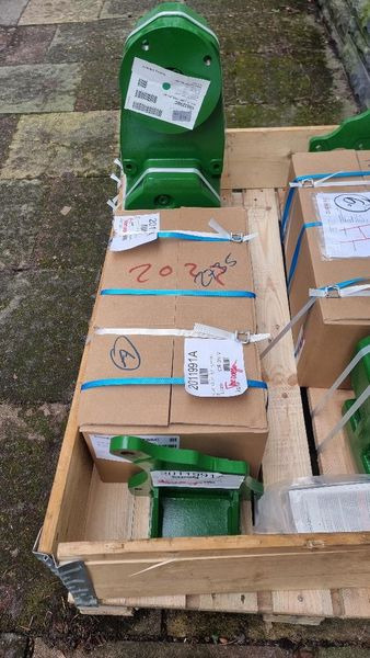 Zuidberg Frontzapfwelle zum John Deere 7R - Motor hidráulico para Maquinaria agrícola: foto 3 Zuidberg Frontzapfwelle zum John Deere 7R - Motor hidráulico para Maquinaria agrícola: foto 3