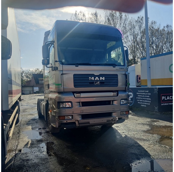 MAN TGA 18 430 - Cabeza tractora: foto 2 MAN TGA 18 430 - Cabeza tractora: foto 2