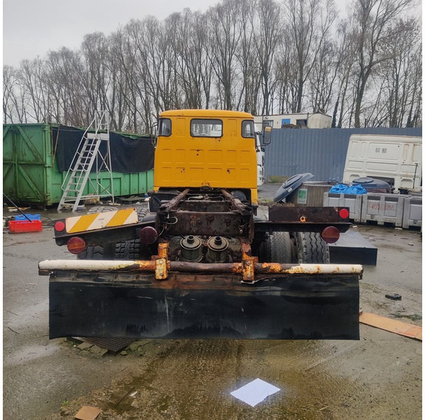 Scania 110 - Camión volquete: foto 4 Scania 110 - Camión volquete: foto 4