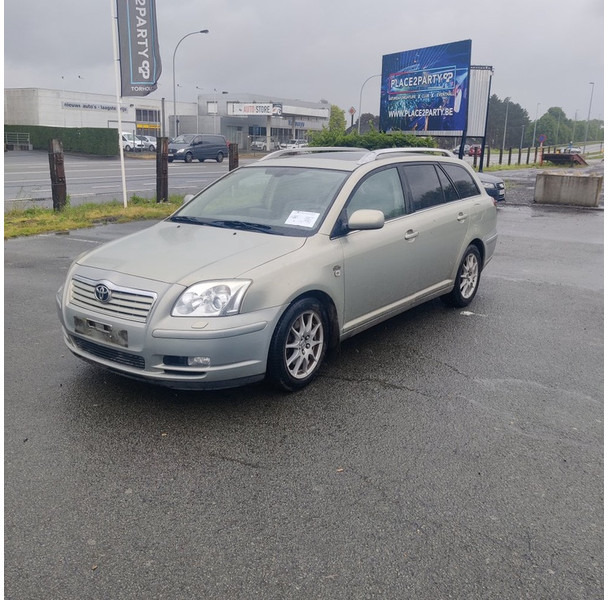 Toyota Avensis - Coche: foto 3 Toyota Avensis - Coche: foto 3