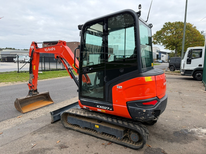 Kubota KX027-4 HAMMER LINES - *1114h* - HYDR QUICKHITCH - BLADE - CE - BE MACHINE - Miniexcavadora: foto 5 Kubota KX027-4 HAMMER LINES - *1114h* - HYDR QUICKHITCH - BLADE - CE - BE MACHINE - Miniexcavadora: foto 5