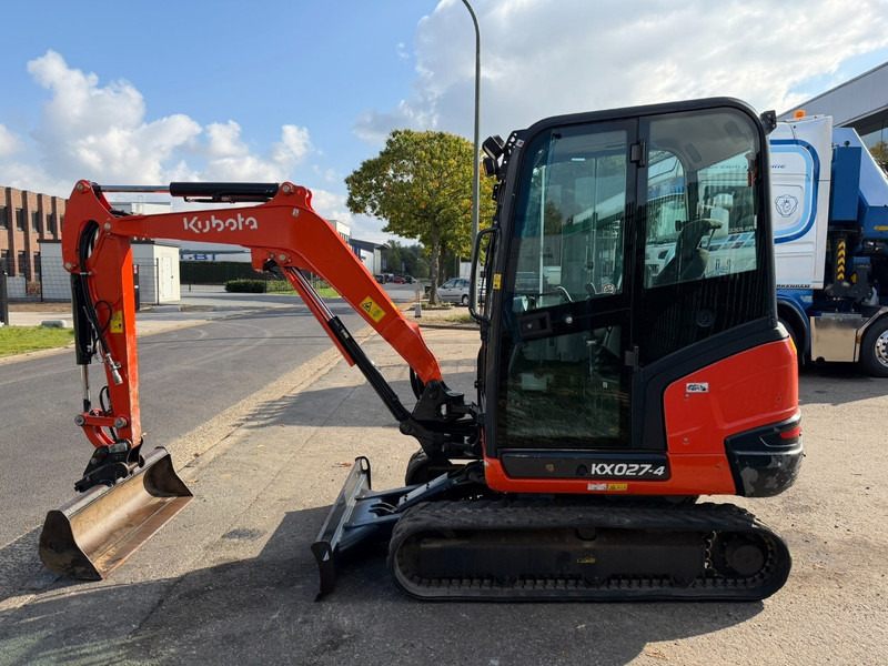 Kubota KX027-4 HAMMER LINES - *1860h* - HYDR QUICKHITCH - BLADE - CE - BE MACHINE - Miniexcavadora: foto 5 Kubota KX027-4 HAMMER LINES - *1860h* - HYDR QUICKHITCH - BLADE - CE - BE MACHINE - Miniexcavadora: foto 5