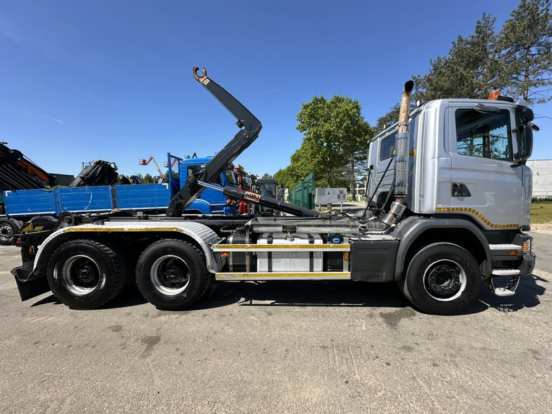 Scania G450 6x4 HAAKSYSTEEM AJK 20T - 5760mm - 3m90 WB - BLADVERING / NAAFREDUCTIE - EURO 6 - BE TRUCK - Camión multibasculante: foto 4 Scania G450 6x4 HAAKSYSTEEM AJK 20T - 5760mm - 3m90 WB - BLADVERING / NAAFREDUCTIE - EURO 6 - BE TRUCK - Camión multibasculante: foto 4