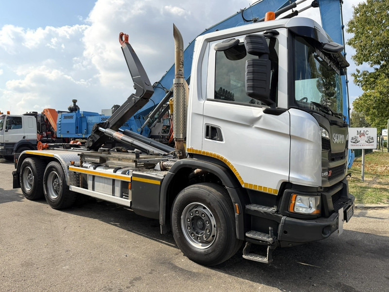 Scania G450 XT 6X4 AJK HAAKSYSTEEM 20T - 5760mm - WB 3m90 - HUB REDUCTION / STEEL SUSPENSION - EURO 6 - BE TRUCK - Camión multibasculante: foto 1 Scania G450 XT 6X4 AJK HAAKSYSTEEM 20T - 5760mm - WB 3m90 - HUB REDUCTION / STEEL SUSPENSION - EURO 6 - BE TRUCK - Camión multibasculante: foto 1