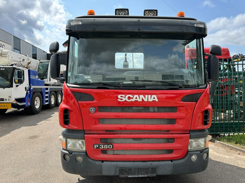 Scania P380 6x4 HOOKLIFT HIAB 25T - 6100mm - A/C - CAMERA - AIR SUSPENSION - Camión multibasculante: foto 2 Scania P380 6x4 HOOKLIFT HIAB 25T - 6100mm - A/C - CAMERA - AIR SUSPENSION - Camión multibasculante: foto 2