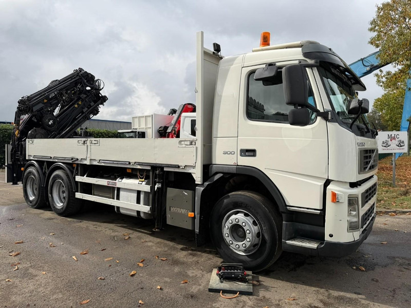 Volvo FM 300 6x4 + (25.8m!) PRITSCHE + KRAN HIAB 245 E-5 + JIB 65 X-3 + 2 ME - *228.000km* - MANUAL - A/C - EURO 3 - BELGIAN TRUCK - Camión caja abierta, Camión grúa: foto 1 Volvo FM 300 6x4 + (25.8m!) PRITSCHE + KRAN HIAB 245 E-5 + JIB 65 X-3 + 2 ME - *228.000km* - MANUAL - A/C - EURO 3 - BELGIAN TRUCK - Camión caja abierta, Camión grúa: foto 1