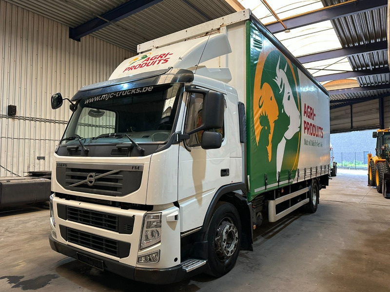 Volvo FM 330 4x2 BOX 7m x 2m48 x 2m75 - 542.000km - EURO 5 - I SHIFT - 19T - A/C - LARGE TAILLIFT - Camión lona: foto 3 Volvo FM 330 4x2 BOX 7m x 2m48 x 2m75 - 542.000km - EURO 5 - I SHIFT - 19T - A/C - LARGE TAILLIFT - Camión lona: foto 3