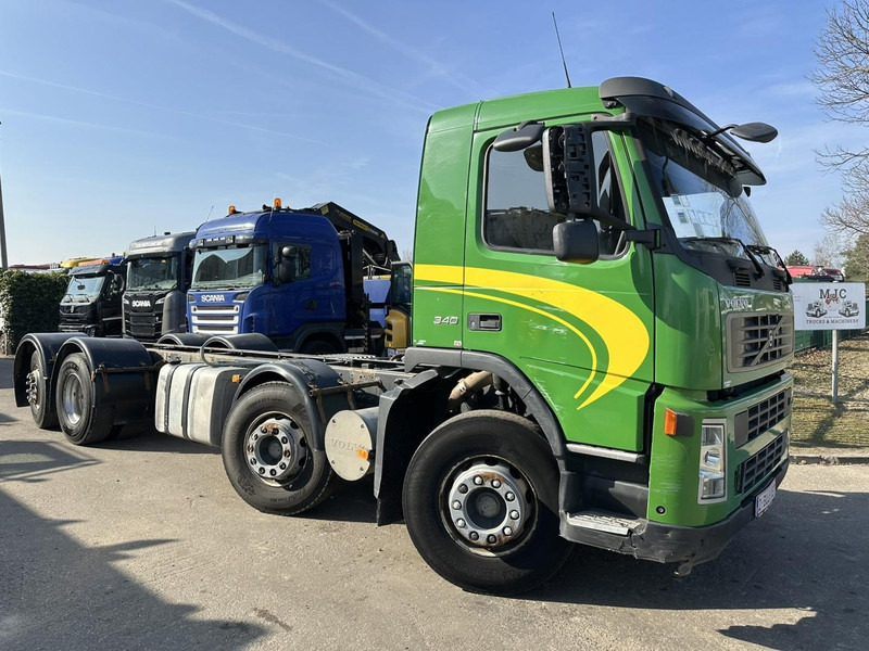 Volvo FM 340 8x2 CHASSIS (7m35) - LIFT+STEERING AXLE - MANUAL GEARBOX - EURO 3 - TÜV 05/2025 - BE TRUCK - Camión chasis: foto 1 Volvo FM 340 8x2 CHASSIS (7m35) - LIFT+STEERING AXLE - MANUAL GEARBOX - EURO 3 - TÜV 05/2025 - BE TRUCK - Camión chasis: foto 1