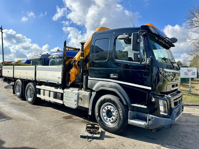 Volvo FMX 370 6x2 PRITSCHE 6M35 + KRAN EFFER 215/6S -*127.000km* - LIFT AXLE - DOUBLE WHEELS - I SHIFT - EURO 6 - BE PAPERS - Camión caja abierta, Camión grúa: foto 1 Volvo FMX 370 6x2 PRITSCHE 6M35 + KRAN EFFER 215/6S -*127.000km* - LIFT AXLE - DOUBLE WHEELS - I SHIFT - EURO 6 - BE PAPERS - Camión caja abierta, Camión grúa: foto 1