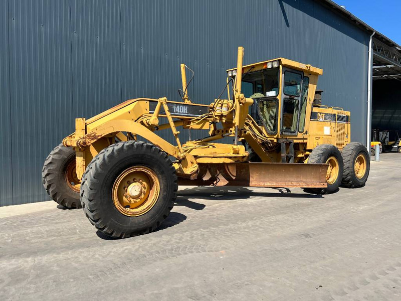 Grader Cat 140H: foto 1