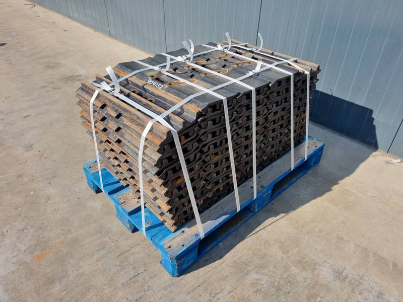 Cat 320D / 323D 3 Grouser 600mm - Bastidor/ Chasis para Maquinaria de construcción: foto 4 Cat 320D / 323D 3 Grouser 600mm - Bastidor/ Chasis para Maquinaria de construcción: foto 4