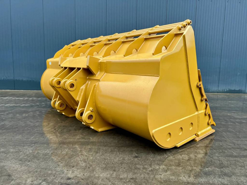 Cat 980 incl. cutting edge + side protectors - Cazo para Maquinaria de construcción: foto 2 Cat 980 incl. cutting edge + side protectors - Cazo para Maquinaria de construcción: foto 2