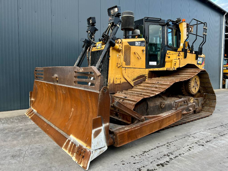 Cat D6T LGP - Bulldozer: foto 1 Cat D6T LGP - Bulldozer: foto 1
