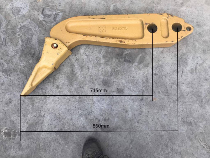 Komatsu D61 Shank - Implemento para Maquinaria de construcción: foto 4 Komatsu D61 Shank - Implemento para Maquinaria de construcción: foto 4