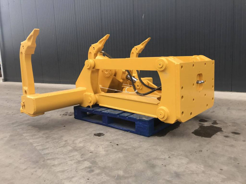 Komatsu D65 - Implemento para Maquinaria de construcción: foto 5 Komatsu D65 - Implemento para Maquinaria de construcción: foto 5
