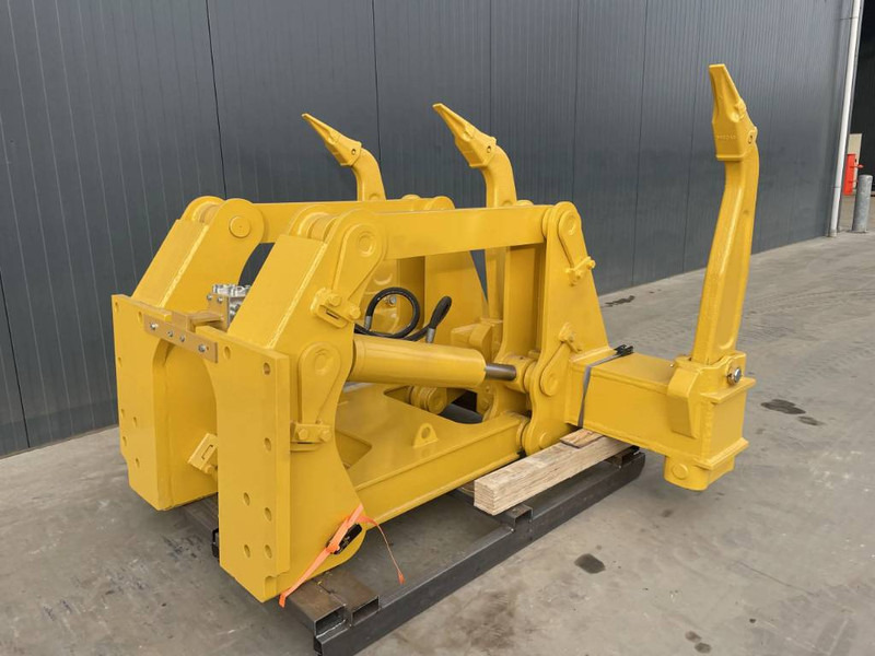 Komatsu D85 - Implemento para Maquinaria de construcción: foto 2 Komatsu D85 - Implemento para Maquinaria de construcción: foto 2