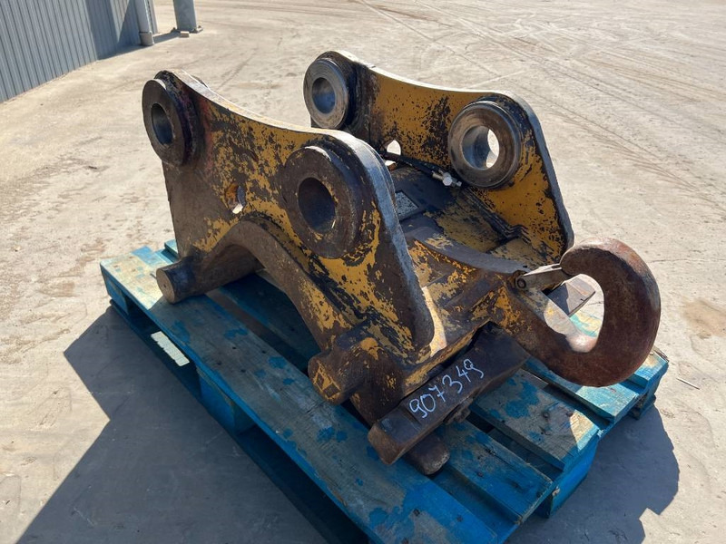 Volvo CW45S - 329E / 330F - Acoplamiento rápido para Maquinaria de construcción: foto 3 Volvo CW45S - 329E / 330F - Acoplamiento rápido para Maquinaria de construcción: foto 3