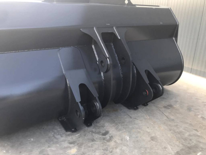 Volvo L180E - Cazo para Maquinaria de construcción: foto 3 Volvo L180E - Cazo para Maquinaria de construcción: foto 3