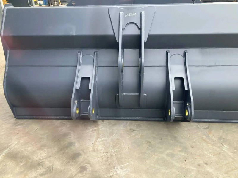Volvo L90G - Cazo para Maquinaria de construcción: foto 3 Volvo L90G - Cazo para Maquinaria de construcción: foto 3