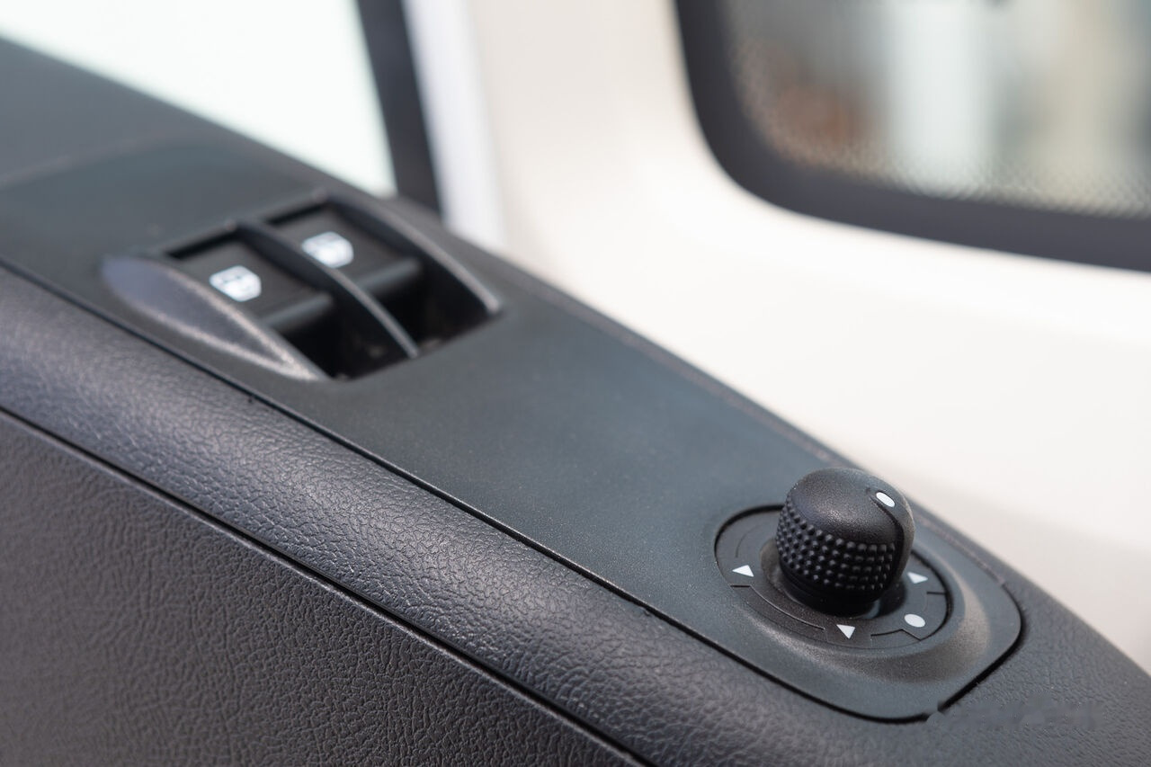 Camión tienda Bannert FOOD TRUCK Imbiss Handlowy Empty: foto 9 Camión tienda Bannert FOOD TRUCK Imbiss Handlowy Empty: foto 9