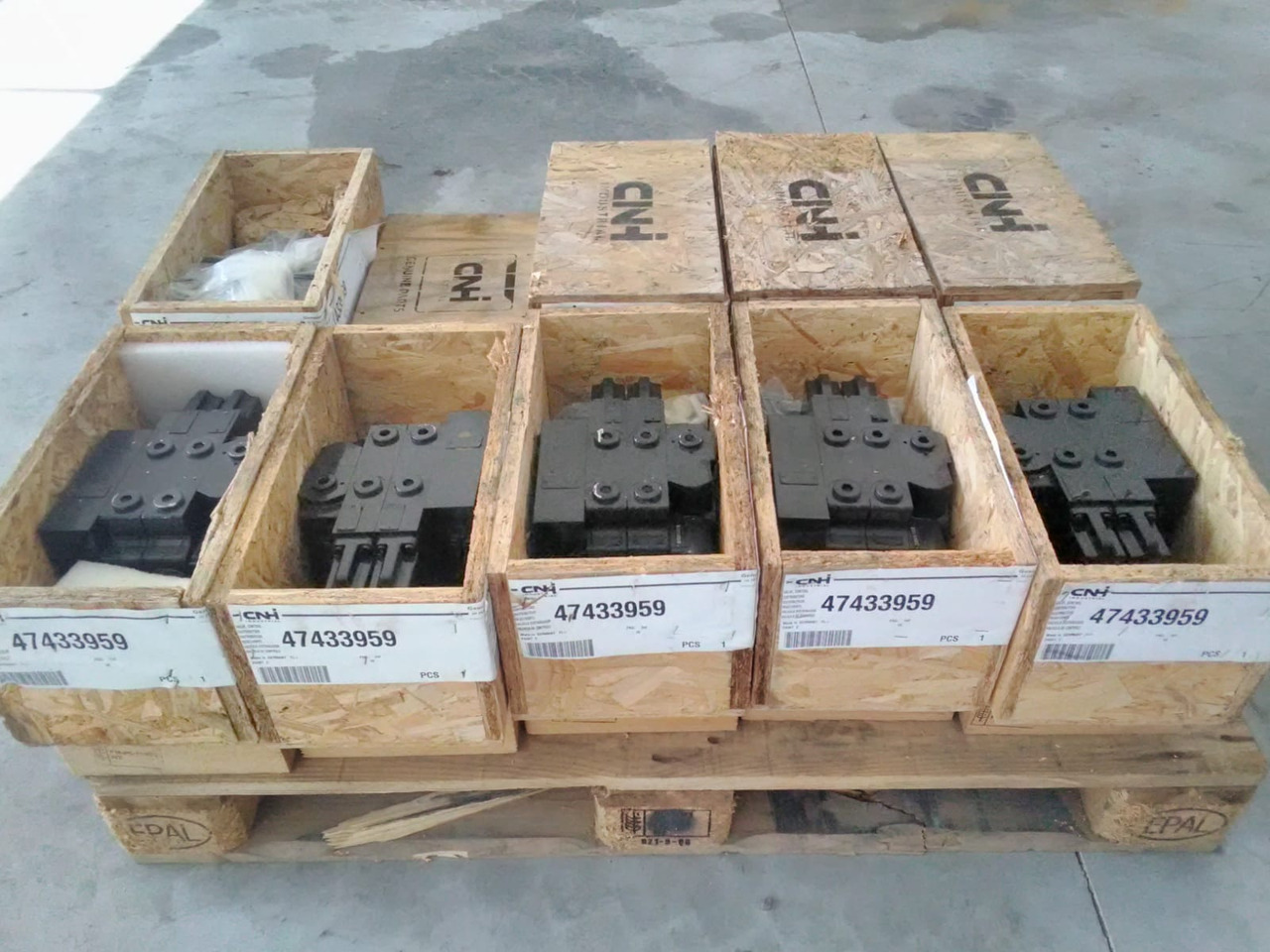 CNH 47433959 - Válvula para Maquinaria agrícola: foto 2 CNH 47433959 - Válvula para Maquinaria agrícola: foto 2