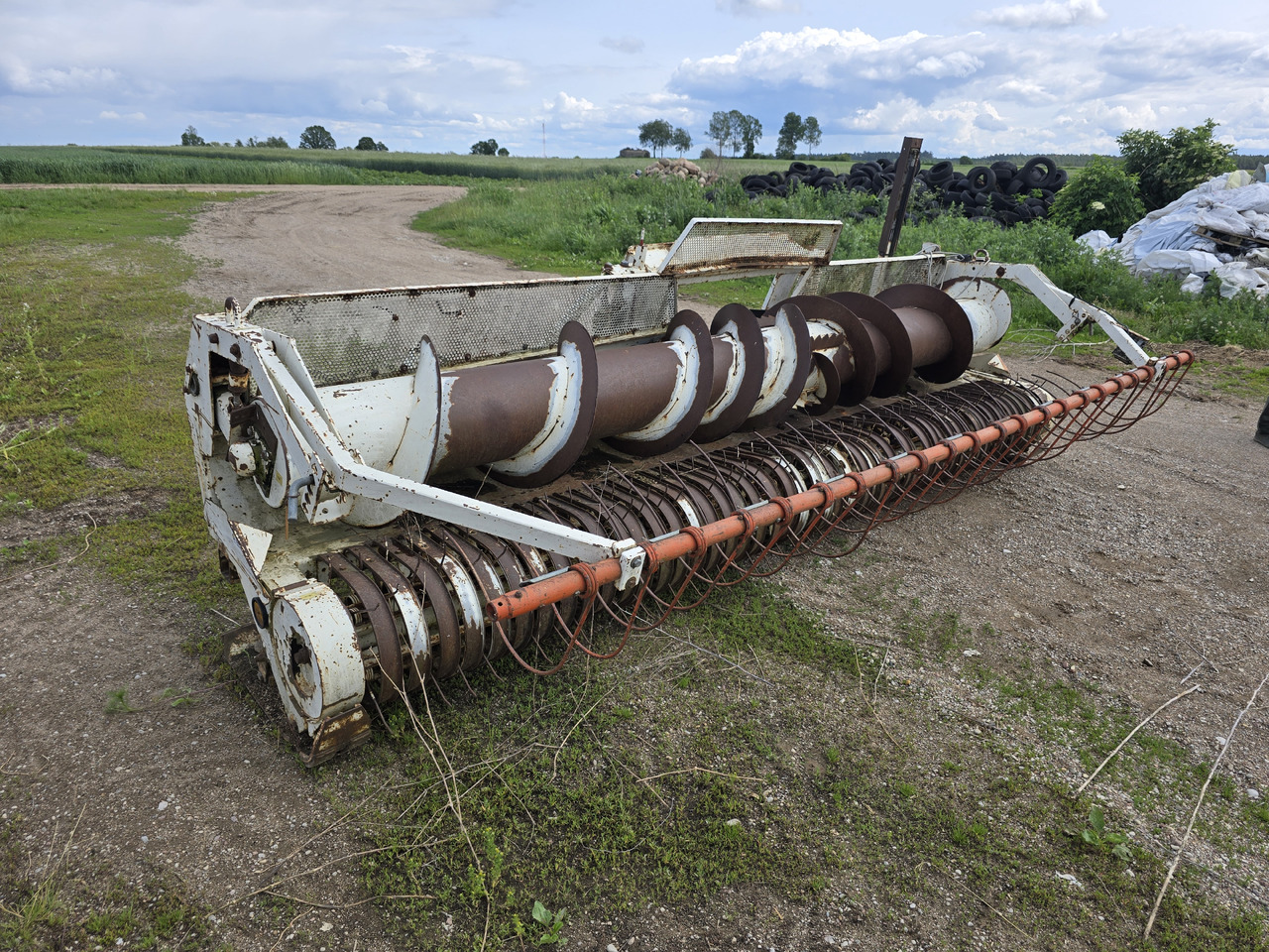 IDASS UNIVERSEL RG-4,17 (RC-4,17) - Accesorios para cosechadoras de forraje: foto 2 IDASS UNIVERSEL RG-4,17 (RC-4,17) - Accesorios para cosechadoras de forraje: foto 2