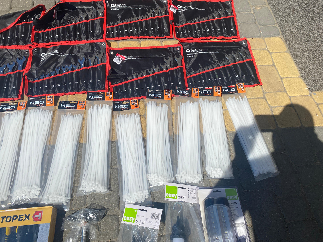 Neo Tools, qtechnic narzedzi, klucze, lampy led - Equipo de taller: foto 5 Neo Tools, qtechnic narzedzi, klucze, lampy led - Equipo de taller: foto 5