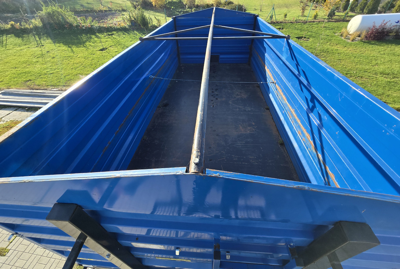 PANAV PS2.17 - Remolque volquete agrícola: foto 3 PANAV PS2.17 - Remolque volquete agrícola: foto 3