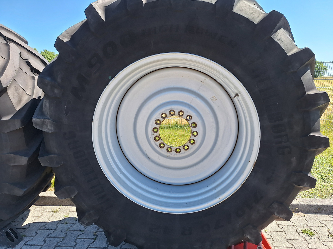 Trelleborg Trelleborg - Neumático para Maquinaria de construcción: foto 2 Trelleborg Trelleborg - Neumático para Maquinaria de construcción: foto 2