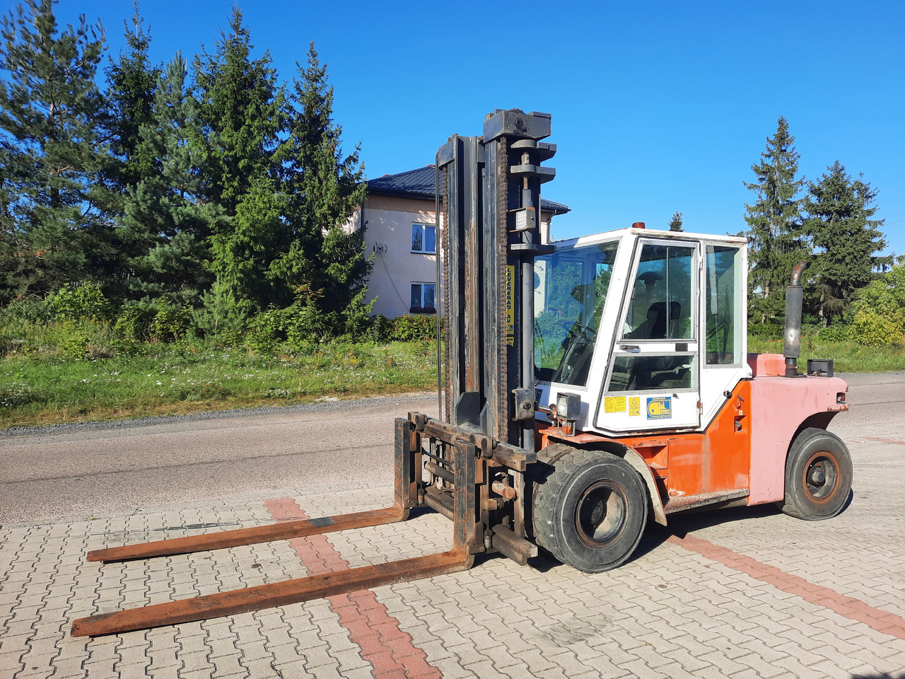 Dantruck 8009 - Carretilla elevadora diésel: foto 4 Dantruck 8009 - Carretilla elevadora diésel: foto 4