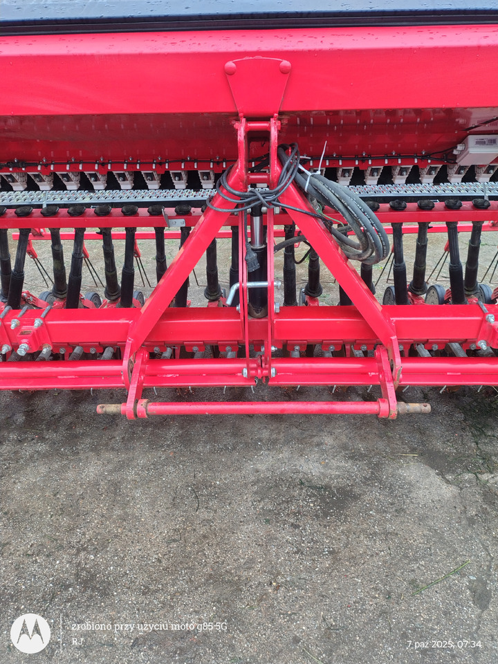 Inna JOTA-Z - Maquinaria de siembra: foto 4 Inna JOTA-Z - Maquinaria de siembra: foto 4