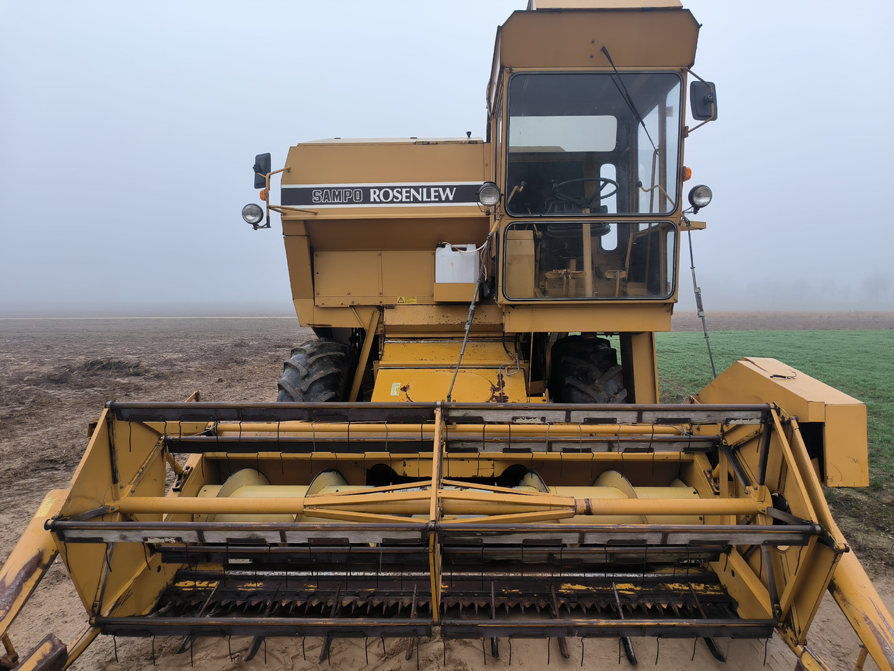 Sampo ROSENLEW 600 - Cosechadora de granos: foto 3 Sampo ROSENLEW 600 - Cosechadora de granos: foto 3