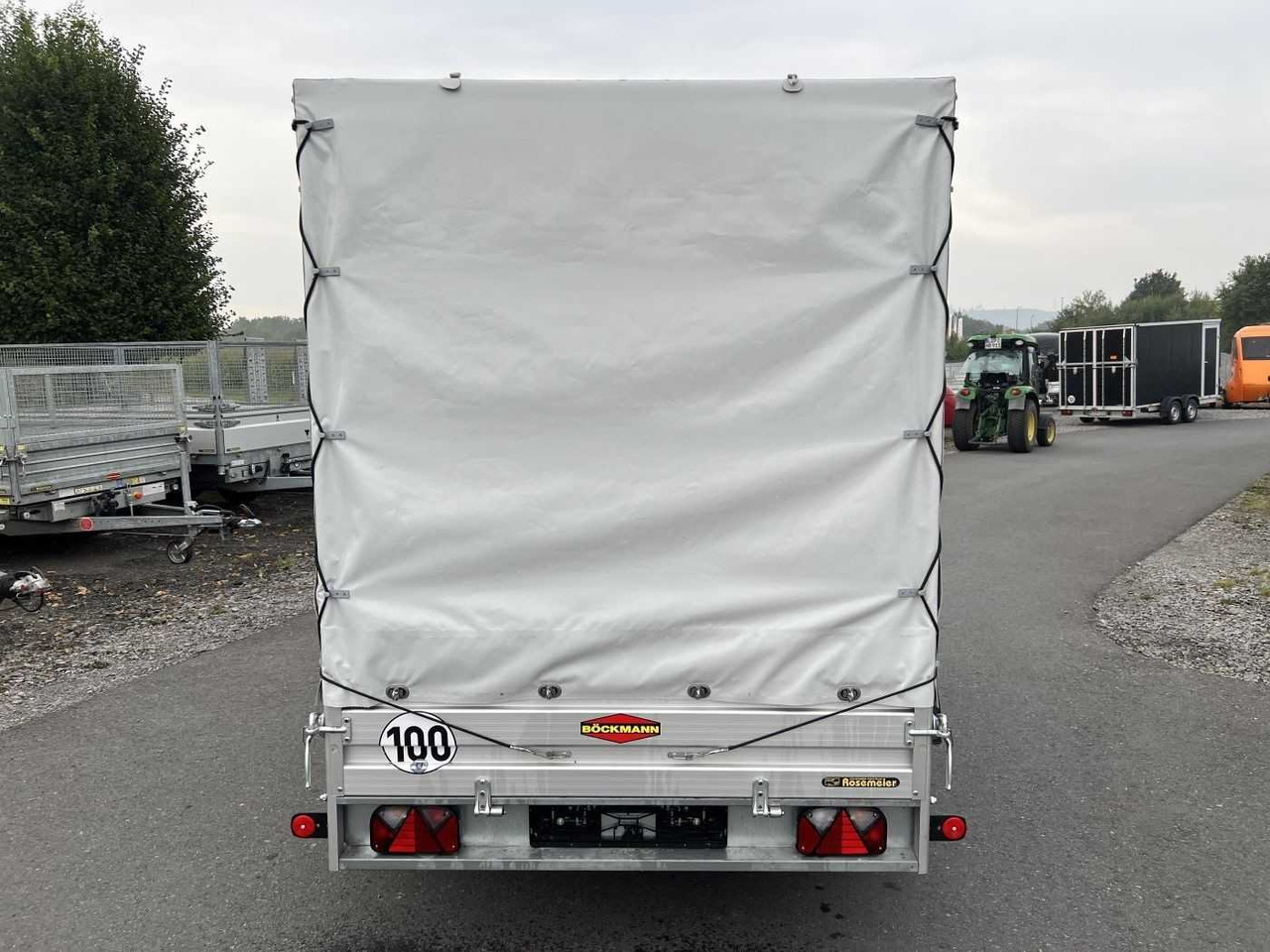 BOECKMANN TL-AL 3015/20 Plane Kastenanhänger gebremst - Remolque de coche: foto 4 BOECKMANN TL-AL 3015/20 Plane Kastenanhänger gebremst - Remolque de coche: foto 4