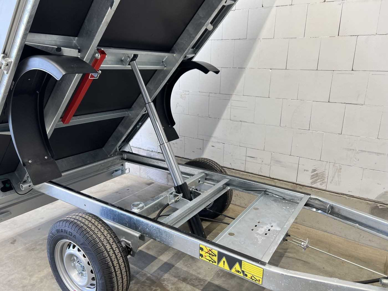 CHEVAL LIBERTE DEBON PW0E Eco 1500 Rückwärtskipper - Remolque volquete: foto 3 CHEVAL LIBERTE DEBON PW0E Eco 1500 Rückwärtskipper - Remolque volquete: foto 3