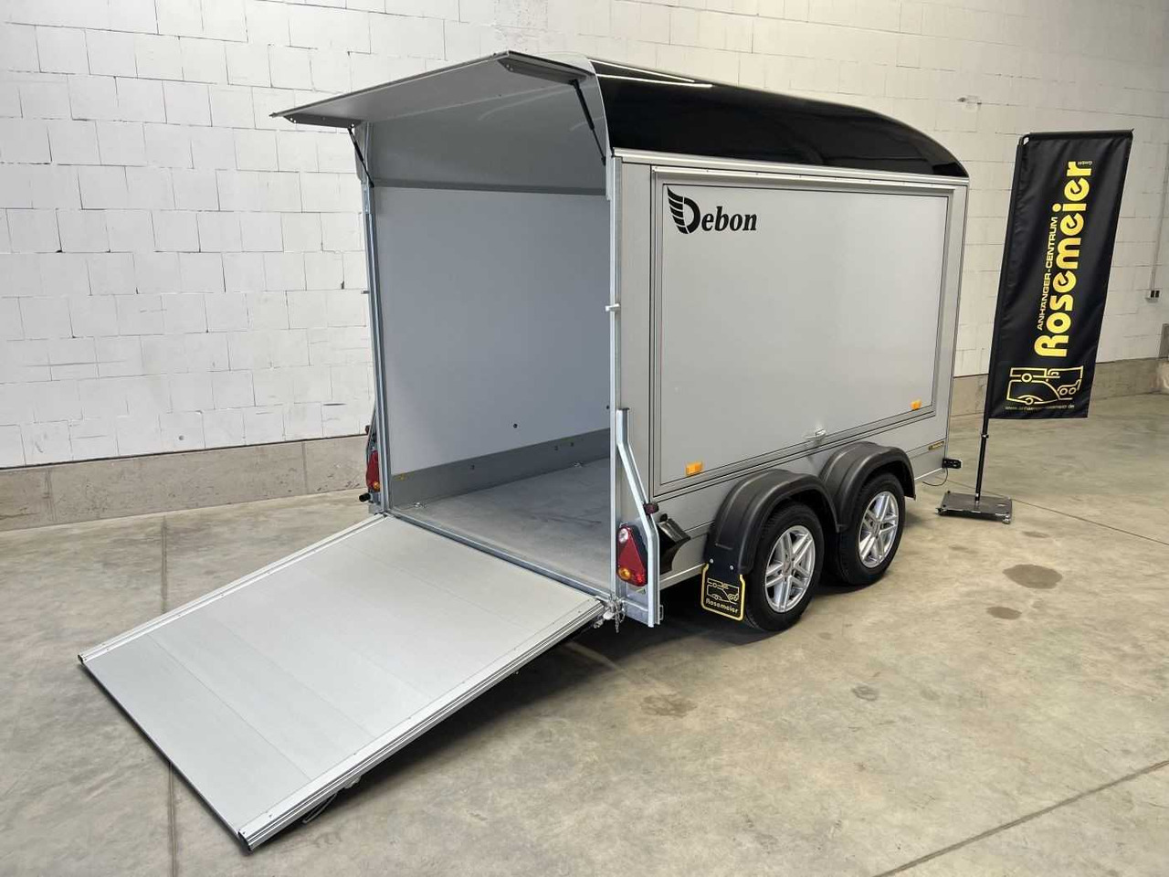 CHEVAL LIBERTE DEBON C500 Fourgon Verk.Kl re +Tür A Kofferanhänger - Remolque: foto 4 CHEVAL LIBERTE DEBON C500 Fourgon Verk.Kl re +Tür A Kofferanhänger - Remolque: foto 4