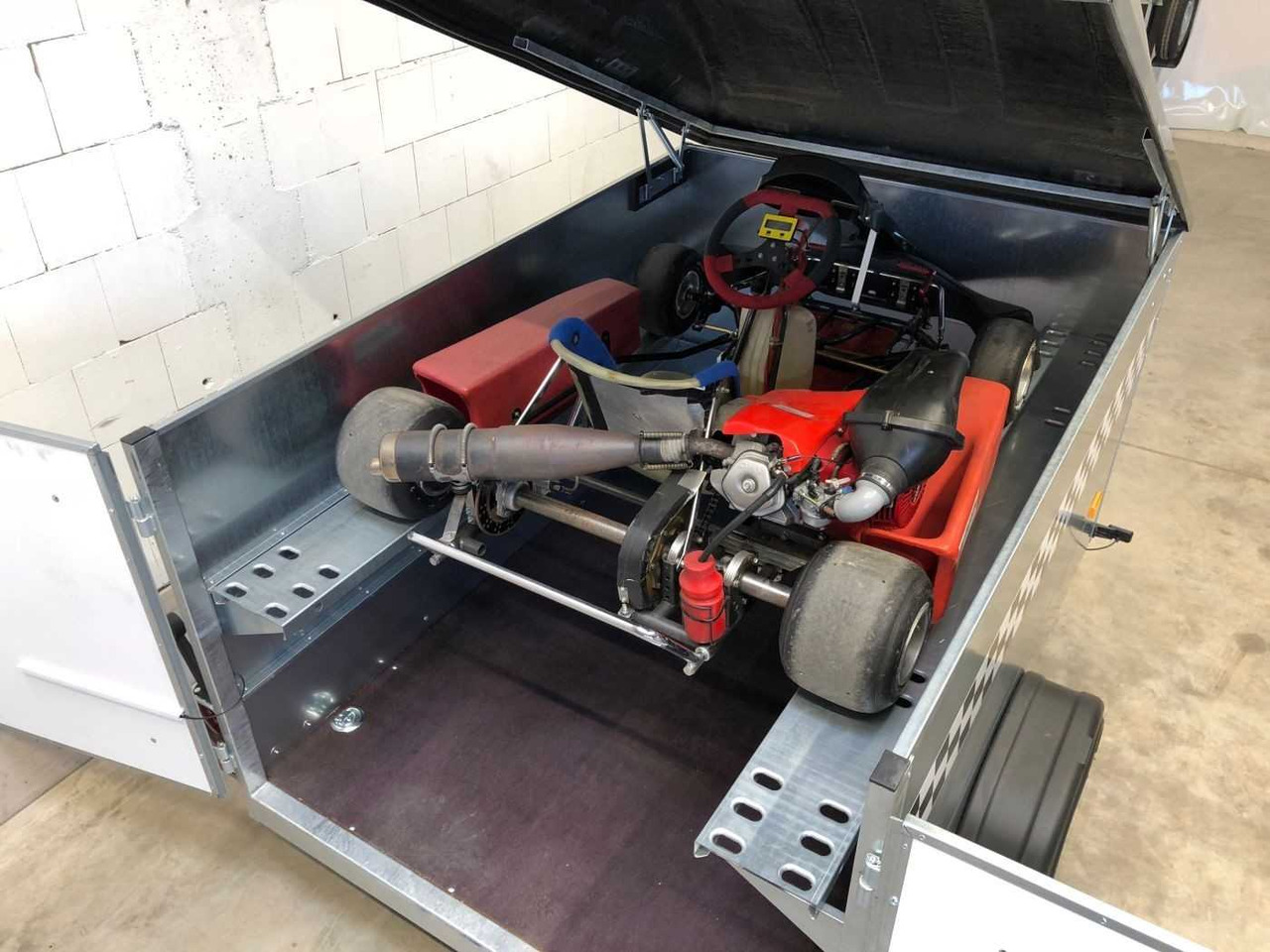 VEZEKO Kart 2 Kofferanhänger - Remolque: foto 3 VEZEKO Kart 2 Kofferanhänger - Remolque: foto 3